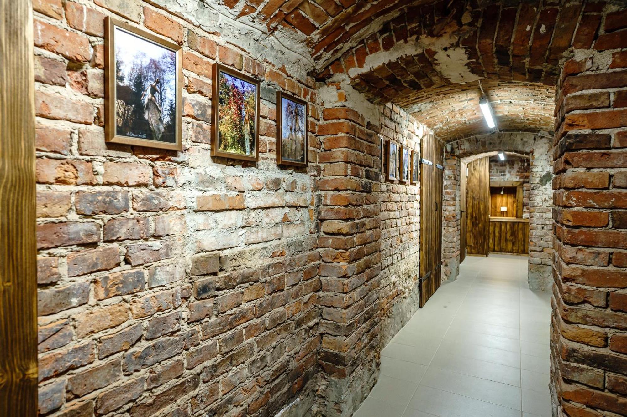 Old Town Ac Apartments Main Raiway Station Krakkó Kültér fotó